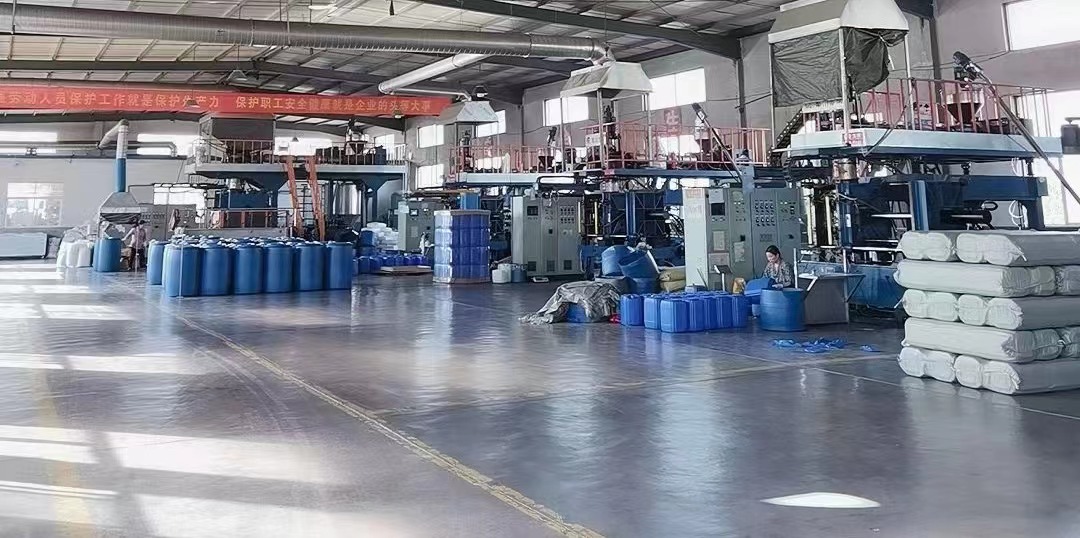 吹塑機設(shè)備